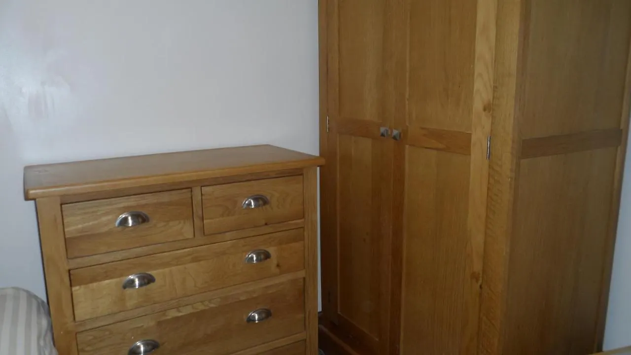 Bubblesbnb 7 Bedroom House, 16 Beds, Sleeps 22 London United Kingdom